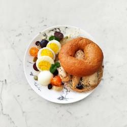 【食譜分享】柚肉和風醬&果醋_雞肉貝果堡早餐盤
